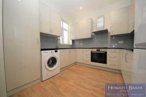 3 bedroom apartment to rent, West Hendon Broadway, Hendon