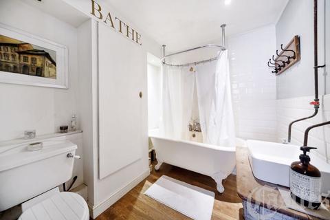 Flat 1, 71 Sunnyside Road, London, N19 3SL