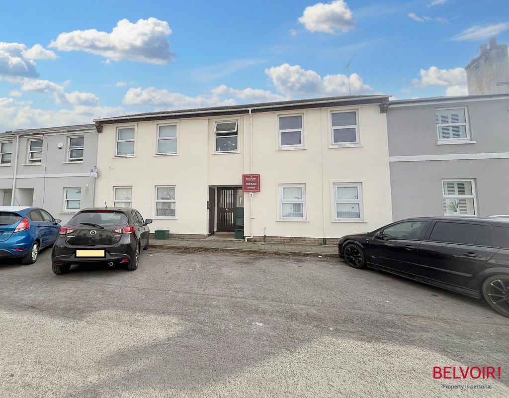 Gl50 1lr Park Street, Cheltenham GL50 1 bed apartment for sale - £135,000