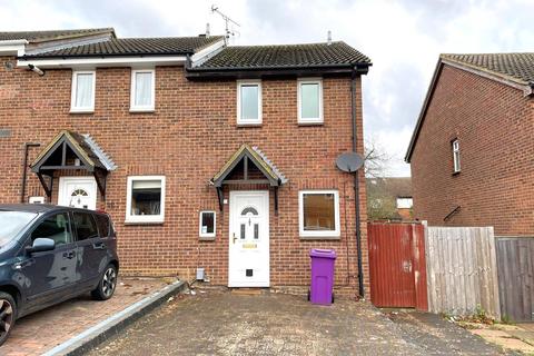 2 bedroom terraced house to rent, Campbell Close, Hitchin, SG4