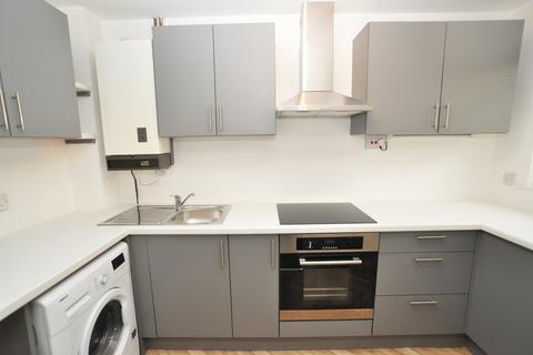 2 bedroom terraced house to rent, Campbell Close, Hitchin, SG4