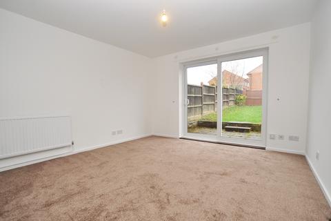 2 bedroom terraced house to rent, Campbell Close, Hitchin, SG4