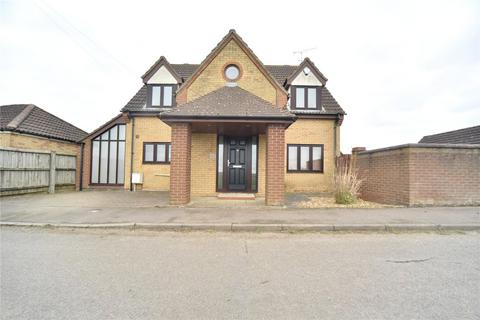 4 bedroom detached house to rent, Ten Mile Bank, Littleport, Cambridgeshire, CB6