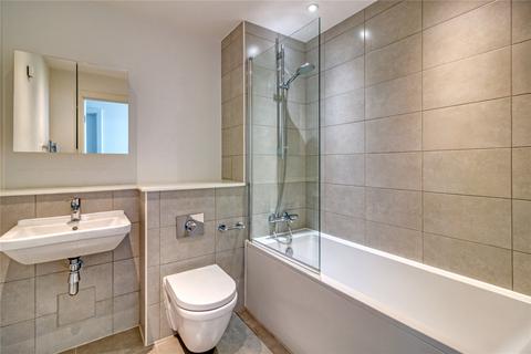 2 bedroom flat to rent, Argo Apartments, 4 Silvertown Way, London