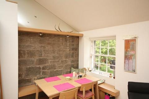 1 bedroom mews to rent, Carlton Terrace Mews, Calton Hill, Edinburgh, EH7