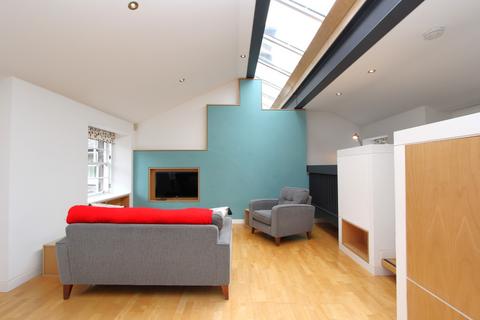 undefined, Carlton Terrace Mews, Calton Hill, Edinburgh, EH7