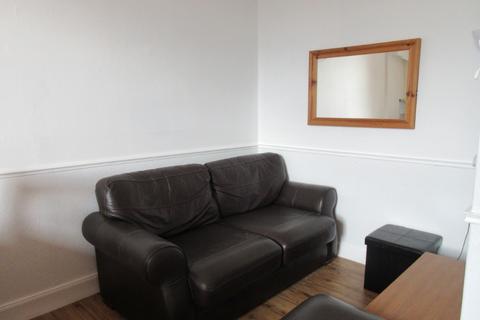 4 bedroom flat to rent - Perth Road, West End, Dundee, DD2