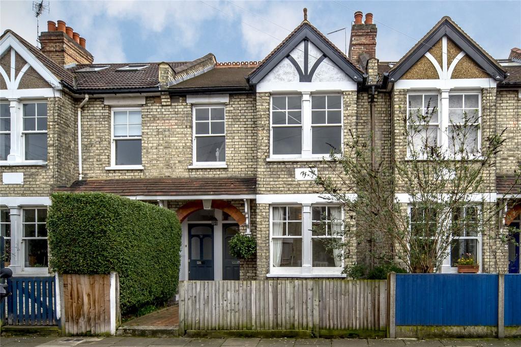 Kenley Road, St Margarets, Middlesex, TW1 2 bed £1,995 pcm