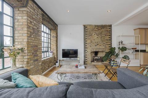 2 bedroom apartment to rent - Woodseer Street, Spitalfields, E1