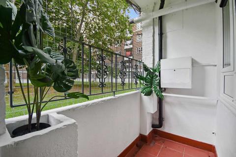 4 bedroom flat to rent, Winthrop House, Australia Road, W12 7QB