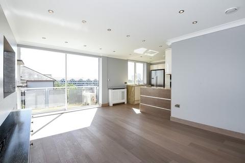 3 bedroom flat to rent, 43A Regent Court, 1 Northbank