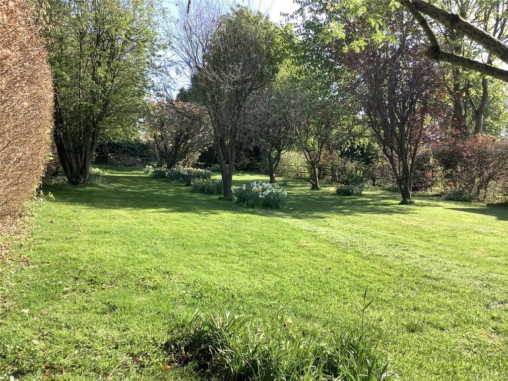 Land At, Creskeld Drive, Bramhope Land £450,000