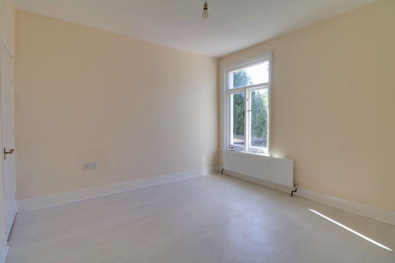 Borough Hill, Croydon 2 bed terraced house £310,000