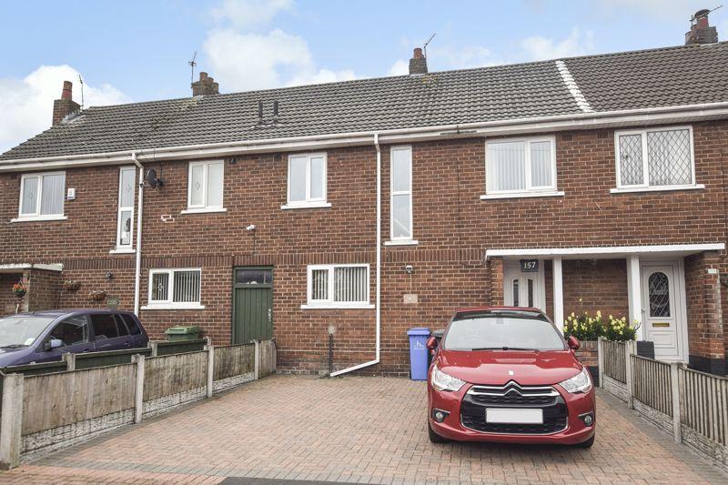 Peel House Lane, Farnworth 3 bed semidetached house £140,000