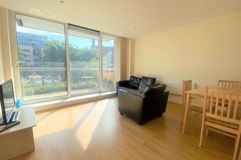1 bedroom apartment to rent - Drift Court, Basin Approach, London