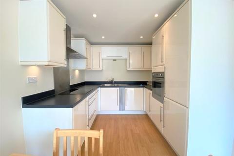 1 bedroom apartment to rent - Drift Court, Basin Approach, London