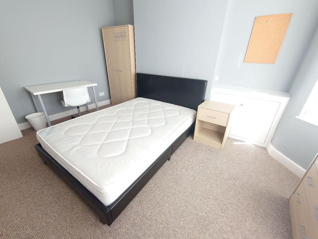 House in Liverpool - View 5