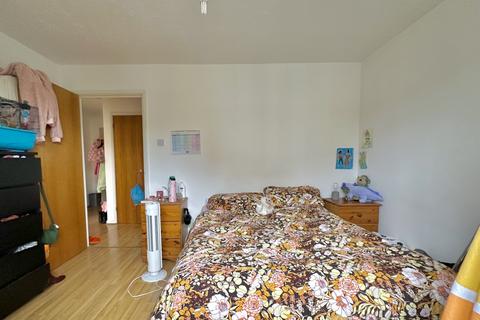 1 bedroom flat to rent, Farrow Lane,  New Cross, SE14