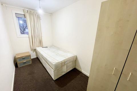 undefined, St Mary's Road, London N9