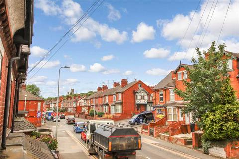 5 bedroom apartment for sale, Monks Road, Lincoln