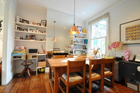 2 bedroom terraced house for sale, Lyndhurst Way, London, Peckham, SE15 4PT