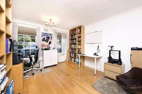 2 bedroom apartment for sale - Eton College Road, London, NW3
