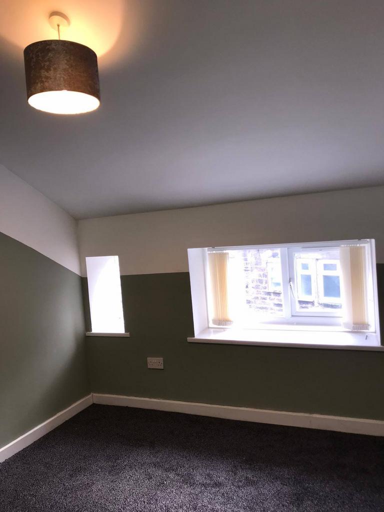 Bedroom 2 - Pic 2