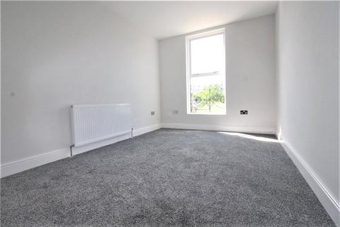 1 bedroom apartment to rent, Darnley Road, Gravesend, Kent, DA11