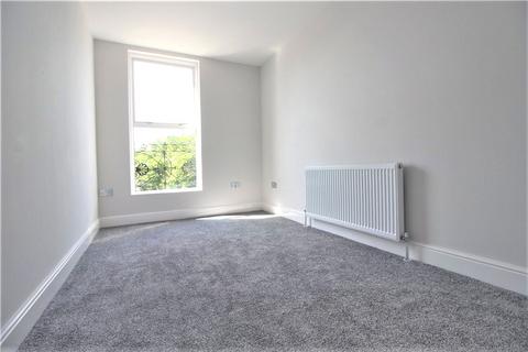 1 bedroom apartment to rent, Darnley Road, Gravesend, Kent, DA11