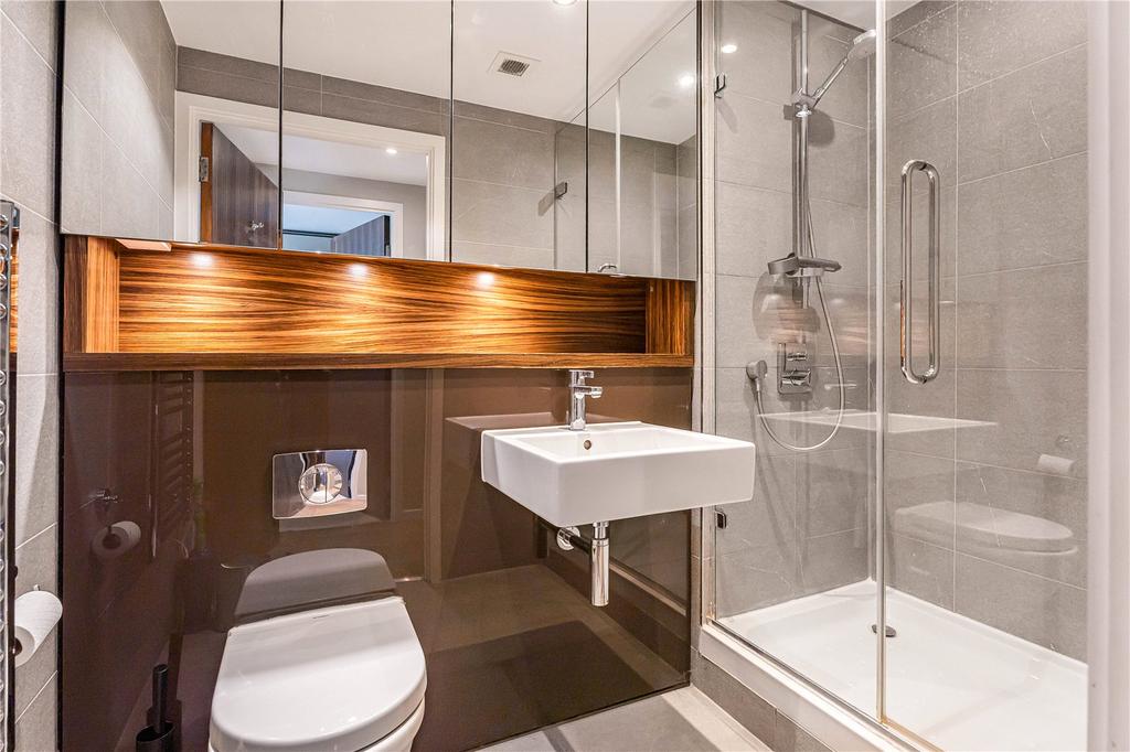 Ensuite
