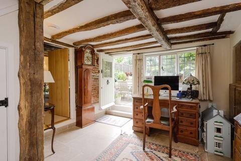 Yew Tree Cottage The Street, East Clandon, Guildford, GU4 7RU