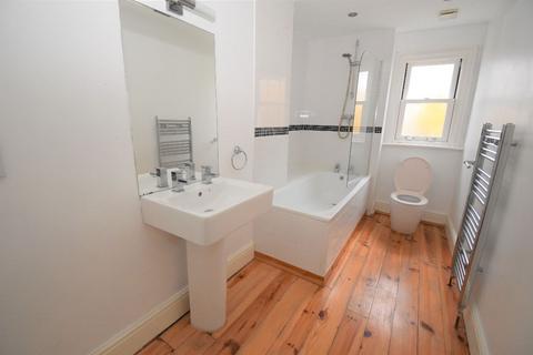 1 bedroom flat to rent, Okehampton