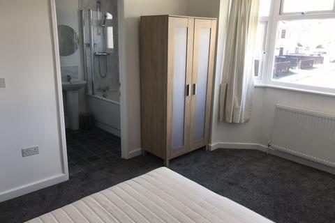 1 bedroom in a house share to rent - Filton Avenue, Bristol