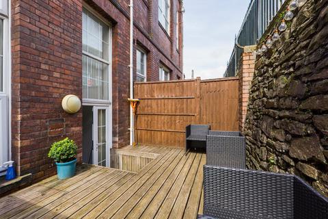 1 bedroom flat to rent, Kilvey Terrace, St Thomas, Swansea, SA1