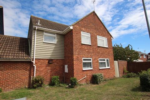 14 Aster Close, Clacton-on-sea, CO16 7DA