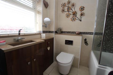 14 Aster Close, Clacton-on-sea, CO16 7DA