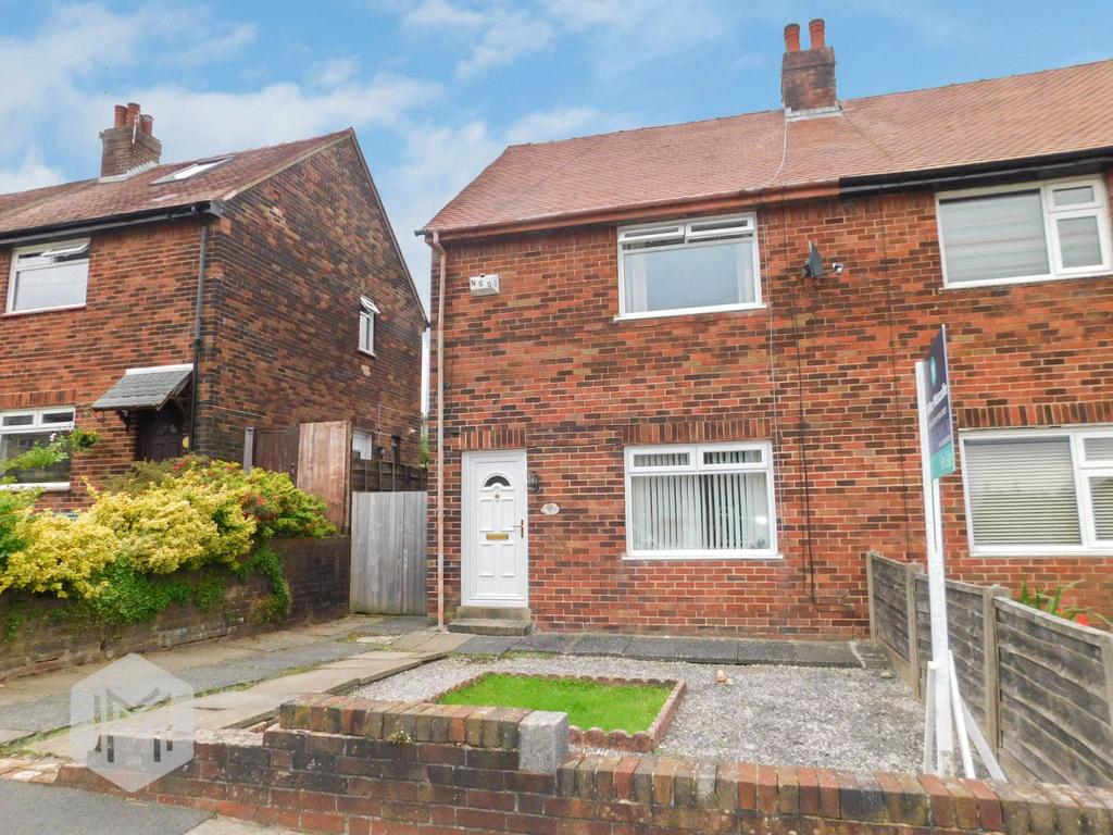 Cunliffe Avenue, Ramsbottom, Bury, Greater Manchester, BL0 3 bed semi