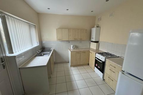 1 bedroom flat to rent, Ashfield Road, Wavertree