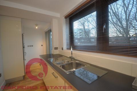 3 bedroom apartment to rent, Drummond Street, Euston, London NW1