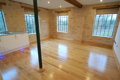 undefined, Mill Park Gardens, Mildenhall, Bury St. Edmunds, Suffolk, IP28