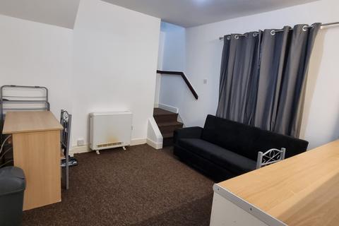 1 bedroom flat to rent, 85 Clarendon Park Road, Leicester LE2
