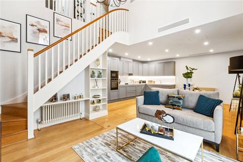 2 bedroom apartment to rent, Woods Mews, Mayfair, London, W1K