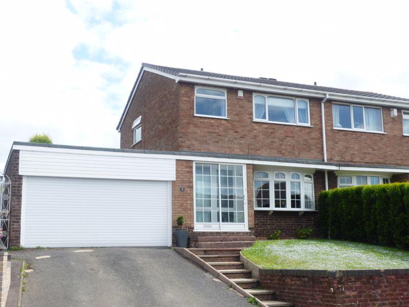 Hillview, Aldridge 3 bed semidetached house £255,000