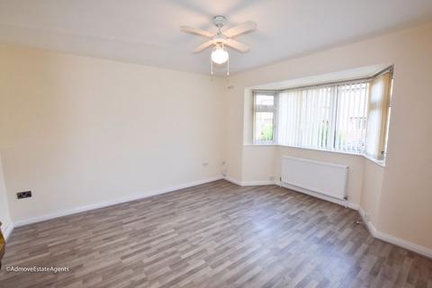 3 bedroom semi-detached house to rent, Milner Avenue, Broadheath, Altrincham, WA14