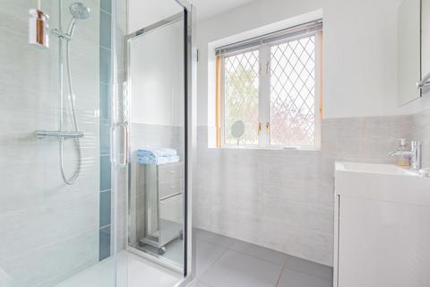 61 Robin Hood Lane, London, SW15 3PX