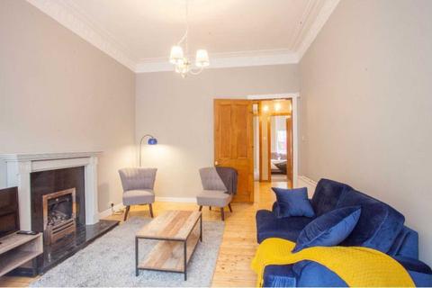 2 bedroom apartment to rent, Lawrence Street, Glasgow