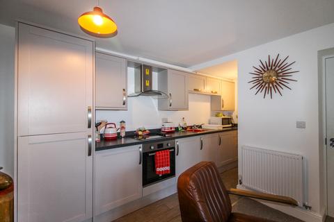 1 bedroom maisonette to rent, Amelia Court, 61 Southampton Street, Farnborough , Hampshire, GU14