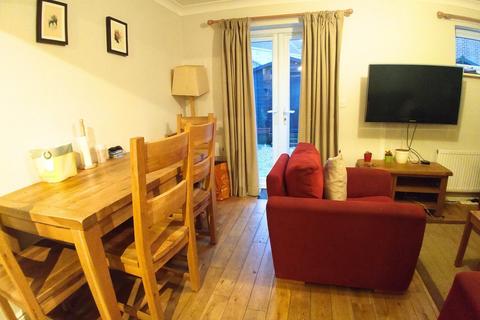 1 bedroom in a house share to rent, 4 Benjamin Gooch Way,