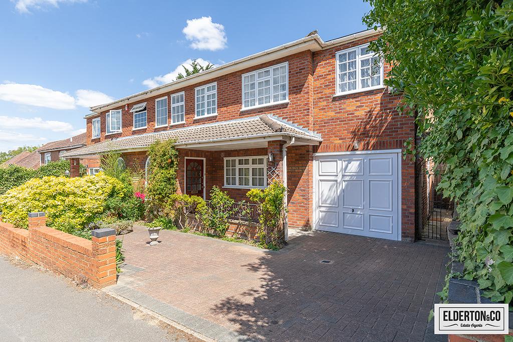 Mowbray Road, New London EN5 4 bed semidetached house £640,000