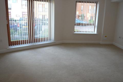 1 bedroom flat to rent, Finlay Court, Three Bridges